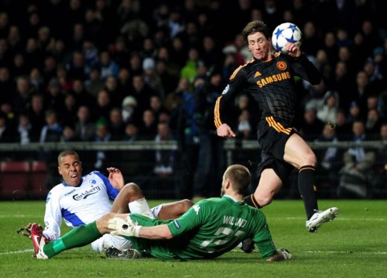 Copenhaga 0-2 Chelsea! Anelka INGER SALVATOR, Torres tot fara gol! Vezi aici fazele meciului! VIDEO:_3