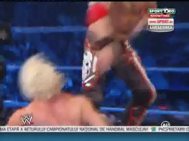 VIDEO: Final controversat, nebunie TOTALA in Smackdown! Este Edge un FOST Campion Mondial?