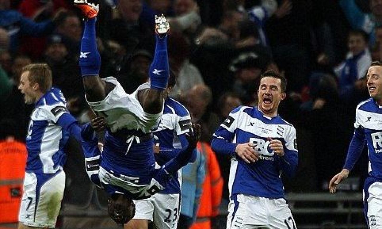 VIDEO INCENDIAR!! Arsenal pierde Cupa Ligii cu un gol luat in ULTIMUL MINUT: 1-2 cu Birmingham! Revolutia lui Wenger e anulata!_2