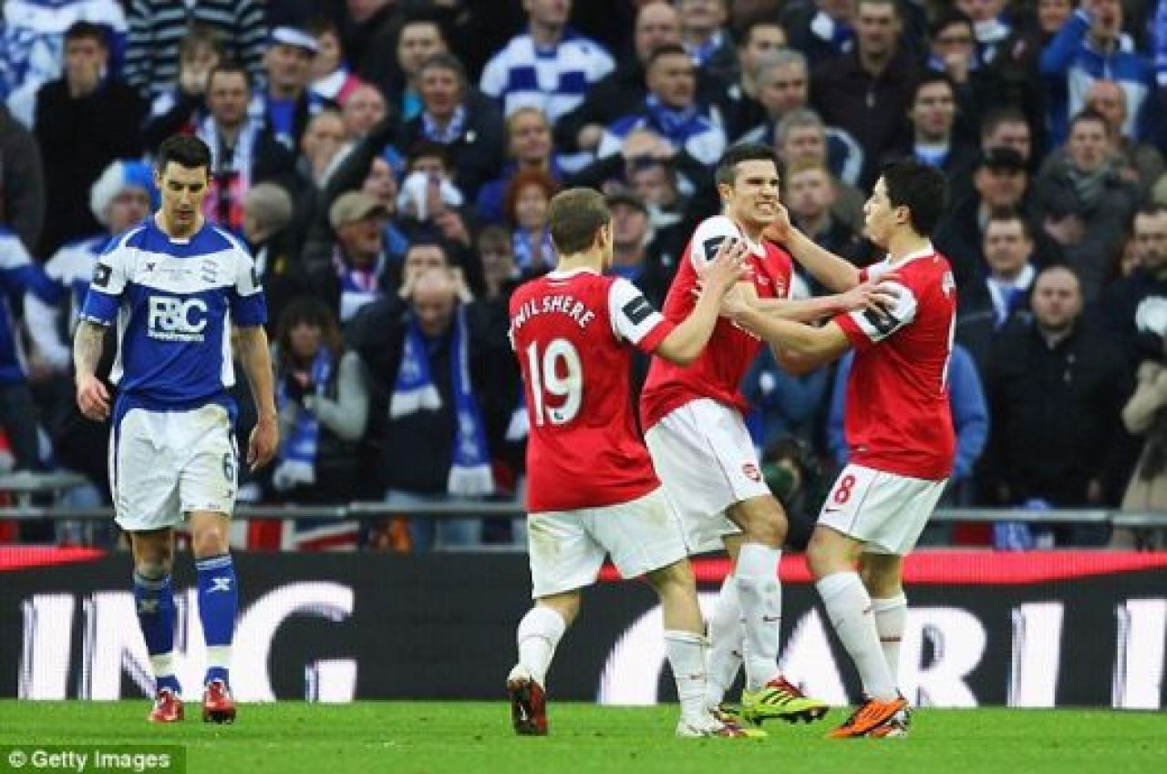 VIDEO INCENDIAR!! Arsenal pierde Cupa Ligii cu un gol luat in ULTIMUL MINUT: 1-2 cu Birmingham! Revolutia lui Wenger e anulata!_4
