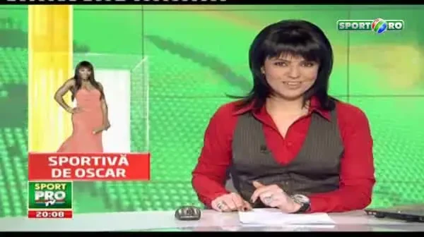 Serena Williams a concurat-o pe Natalie Portman la tinuta pe covorul rosu de la Oscar: