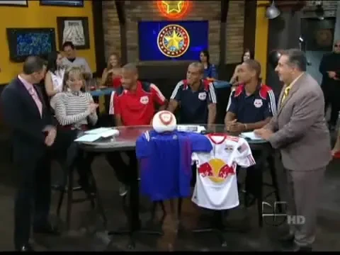 VIDEO! Henry rade de cel mai scandalos gest din ultimii 10 ani: "Mana lui Dumnezeu cu Irlanda am invatat-o de la Maradona"