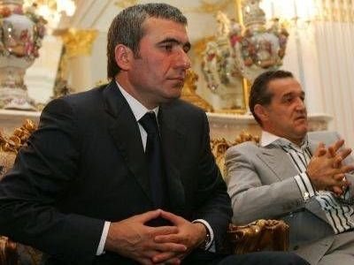 "Stancu nu da gol ca il pune Hagi in stanga! Lacatus duce echipa in Liga si ramane la Steaua!"