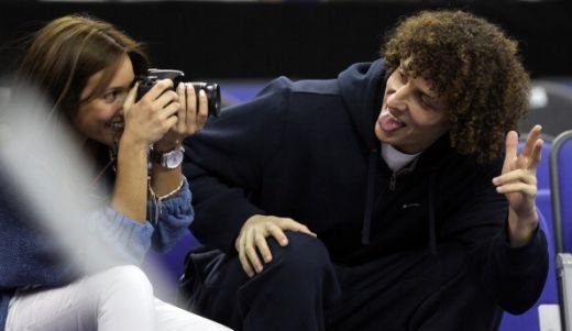 FOTO: Noul erou al lui Chelsea a facut SHOW alaturi de Drogba la un meci din NBA!