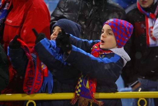 5000 de fani in Ghencea la primul meci al Stelei acasa in 2011! Vezi imaginea serii in Ghencea! :)_7