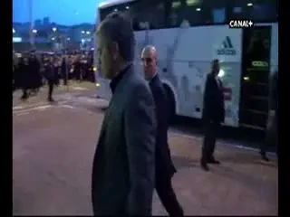 VIDEO / Cum isi DIRIJEAZA Mourinho jucatorii de pe banca! Vezi cum tipa la jucatori: