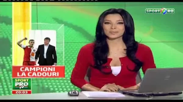 Torje a impartit flori de 8 martie la o maternitate: Asa o sa merg si la nevasta mea cand o sa nasca