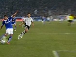 Schalke merge in sferturile Ligii dupa un meci NEBUN: Schalke 3-1 Valencia! VIDEO:_9