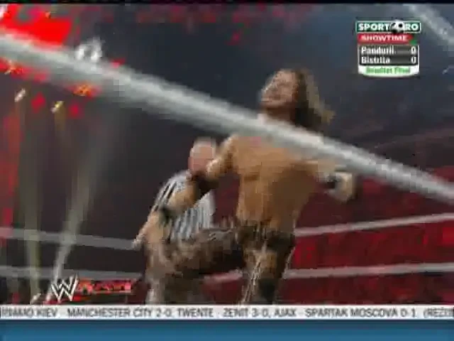 VIDEO: Dupe ce l-a batut pe Morrison, Punk a AMENINTAT ca ii TERMINA cariera lui Randy Orton!