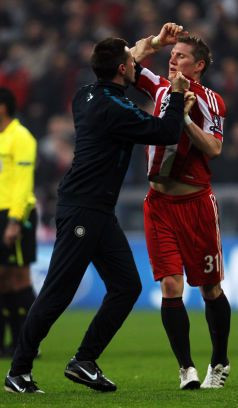 Scene incredibile dupa Bayern-Inter: Nemtii au TURBAT, scosi din minti de Materazzi! Julio Cesar a izbucnit in lacrimi!_2