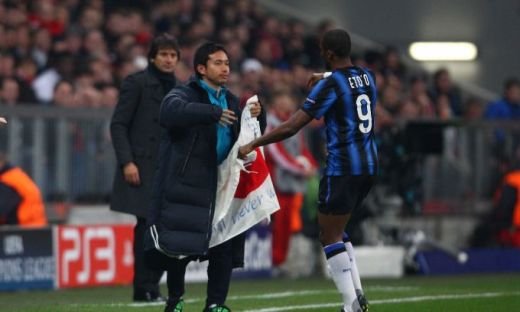 Gest emotionant! Eto'o le-a dedicat golul japonezilor! Vezi ce mesaj a scris pe steagul Japoniei!_2