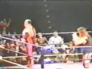 SOCANT: Si-a pierdut urechea, dar a continuat meciul de parca nu s-a intamplat nimic! VIDEO