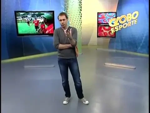 VIDEO FC INCREDIBIL! Asta e ratarea sezonului! Vezi cum a dat un jucator in bara din fata portii!