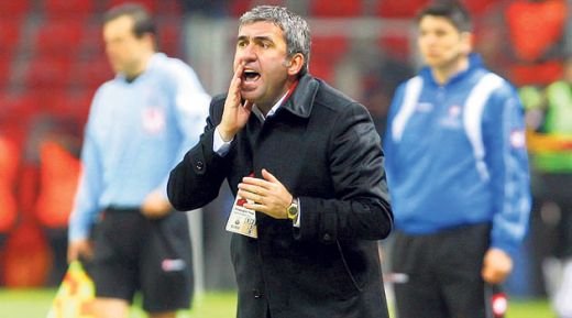 Hagi n-a plecat inca, dar Galata are un NOU ANTRENOR! Vezi cine ii ia locul: