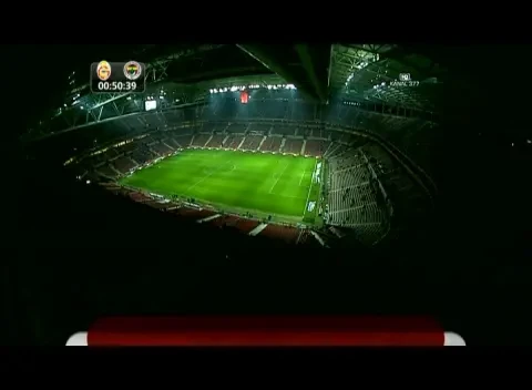 Vezi aici prezentarea echipelor de start de la Galata - Fener!