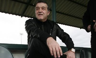 Inca o victima a lui Gigi! Adus ca golgeter, dat afara dupa 4 meciuri de la Steaua, acum ataca: Am trait momente grele acolo