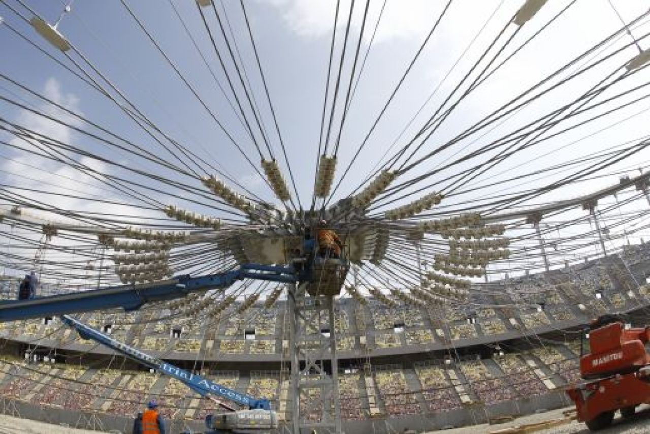 Acoperisul National Arena va fi gata in 2 saptamani! Stadionul va fi gata la timp! SUPER FOTO:_5