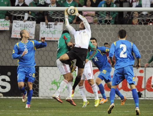 El e jucatorul cheie al lui Lucescu! Vezi ce echipa ar putea folosi Bosnia in meciul cu Romania!