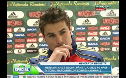 Mutu, la un pas de accidentare! S-a taiat pe FATA in timp ce se barbierea pentru conferinta! :)