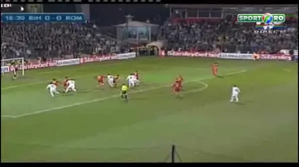 VIDEO! ILUZIE OPTICA INCREDIBILA la Bosnia - Romania! Vezi faza care i-a facut pe bosniaci sa scrie 1-0 pe tabela!