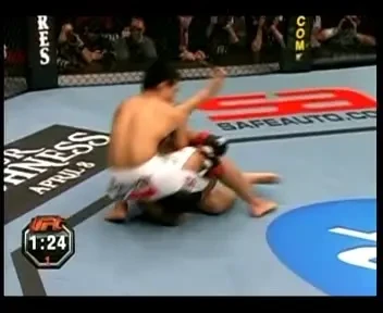 Cea mai tare finalizare din istoria UFC a avut loc aseara! Vezi ce a reuzit The Korean Zombie - VIDEO!
