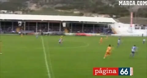 GOLAZO! Un fundas a innebunit Spania cu un gol de la 70 de metri!