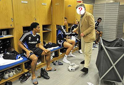 Seicul Mansour si-a facut LISTA! Vezi pe cine aduce sa faca ordine la Man City daca e refuzat de Mourinho