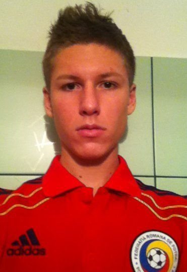 El este stelistul cu CEL MAI FRUMOS gol din 2011 - Va da probe la Barcelona!_7