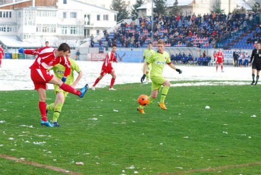 El este stelistul cu CEL MAI FRUMOS gol din 2011 - Va da probe la Barcelona!_9