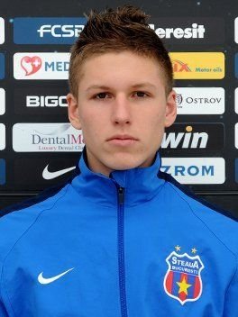 El este stelistul cu CEL MAI FRUMOS gol din 2011 - Va da probe la Barcelona!_11