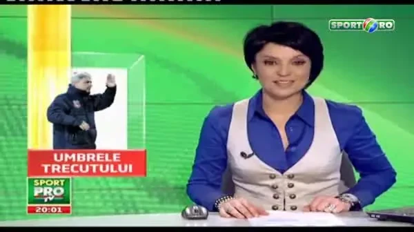 SUPER TARE! Cartu a verificat geamurile de la banca de rezerve a Stelei: E mai rezistenta ca aia de la Basel :)