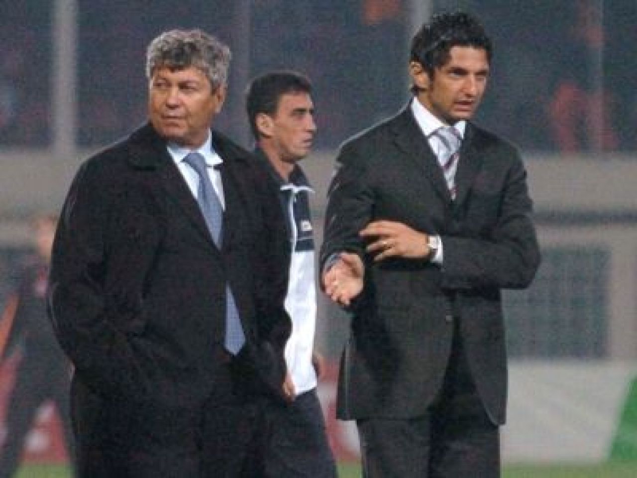 OFICIAL! Bosnia a fost suspendata de FIFA! Romania reintra in cursa pentru Euro 2012 si castiga cu 3-0 in Bosnia!_4