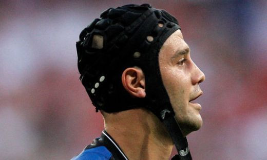 SOC IN ITALIA! Chivu, amenintat cu BOMBE, bate de baseball si cutite! Vezi cine a avut de suferit!