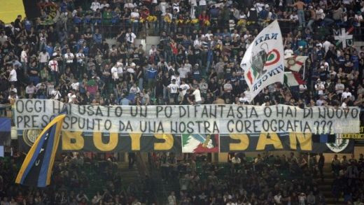 FOTO: Fanii lui Milan l-au 'muscat' pe Leonardo! Chivu, cel mai criticat jucator dupa Milan 3-0 Inter:_4