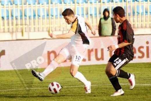 Omul trimis de Dinamo sa SCOATA Rapidul din Europa: Nu ma intereseaza Giulestiul, eu ma bat la Europa League
