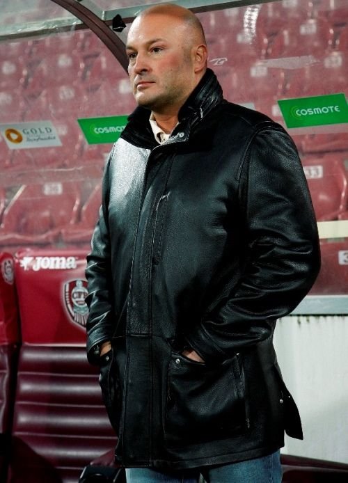 FOTO / Dovada ca PATRONII se implica la echipa! Paszkany si Walter, pe banca! Dinu Gheorghe i-a luat locul lui Sumudica!_2