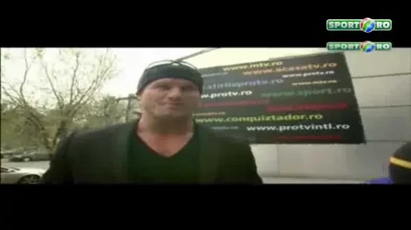 VIDEO: Dolph Ziggler la Bucuresti, partea a 2-a! Vezi reactia lui cand aude de popularitatea lui John Cena in Romania!