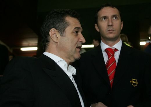 Gigi Becali: Sunt un IDIOT ca m-am luat dupa MM! Ce jucatori vor fi DATI AFARA de la Steaua: