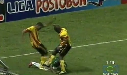 Killerul columbian loveste din nou: A omorat BUFNITA iar acum a fost aproape sa omoare un adversar!