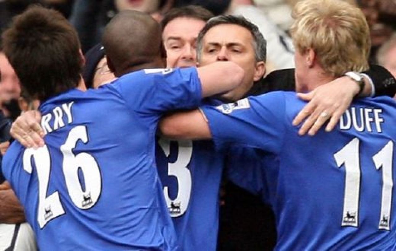 Vezi cate meciuri mai ramane pe banca Mourinho la Real Madrid!_4