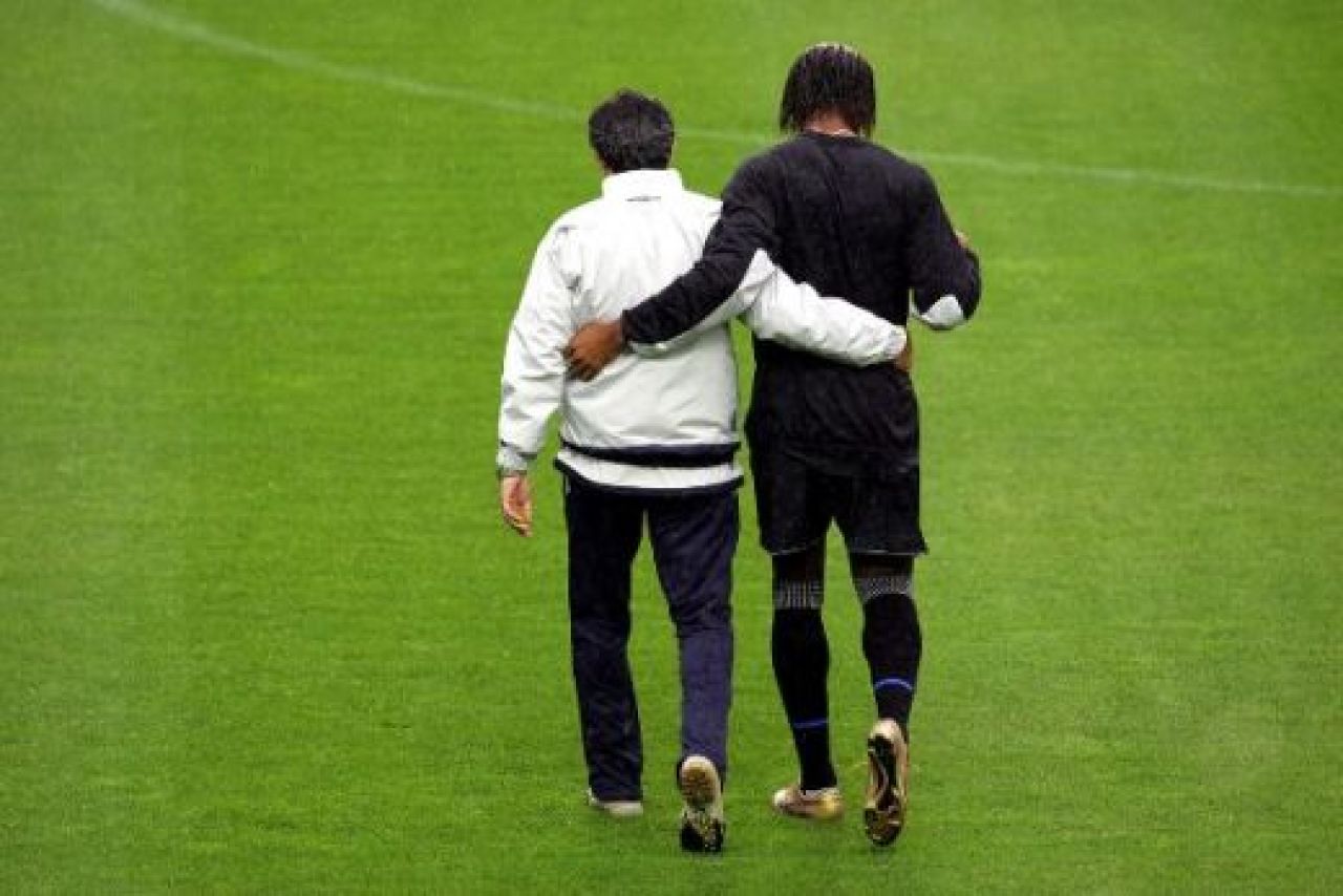 Vezi cate meciuri mai ramane pe banca Mourinho la Real Madrid!_33