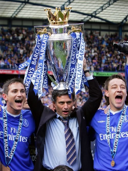 Vezi cate meciuri mai ramane pe banca Mourinho la Real Madrid!_37