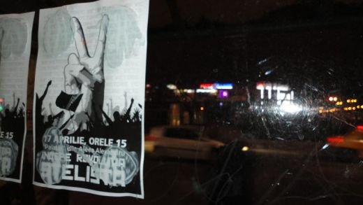 Protest fara precedent! Fanii Stelei au umplut Bucurestiul cu postere anti-Becali! FOTO:_5