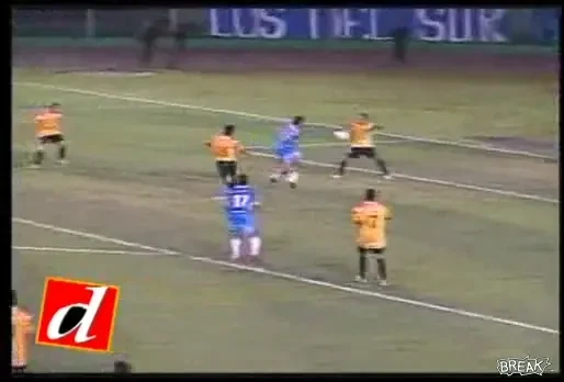 GENIAL! Il cheama Diego si a inscris un gol ca Maradona: 360 SPIN GOAL!