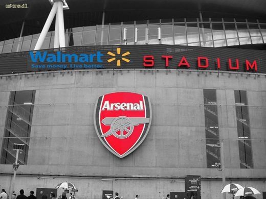 Americanii lovesc in Anglia: Arsenal isi schimba numele in Assenal, armata a intrat cu forta ca sa ia clubul! SUPER FOTO:_19
