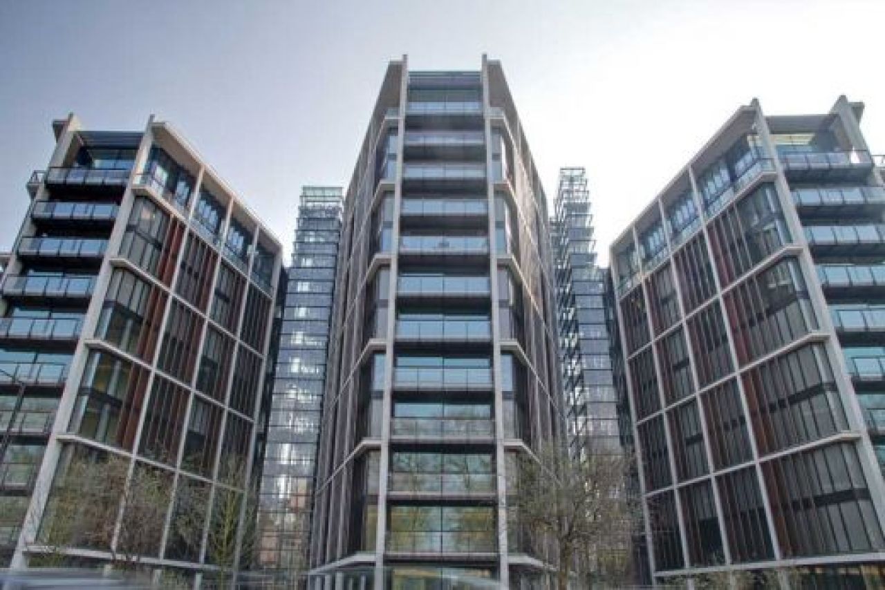 FOTO! Patronul lui Lucescu l-a facut PRAF pe Abramovic! In loc sa-si faca echipa de 5 stele si-a luat apartament de 200 de milioane de euro in Londra!_8