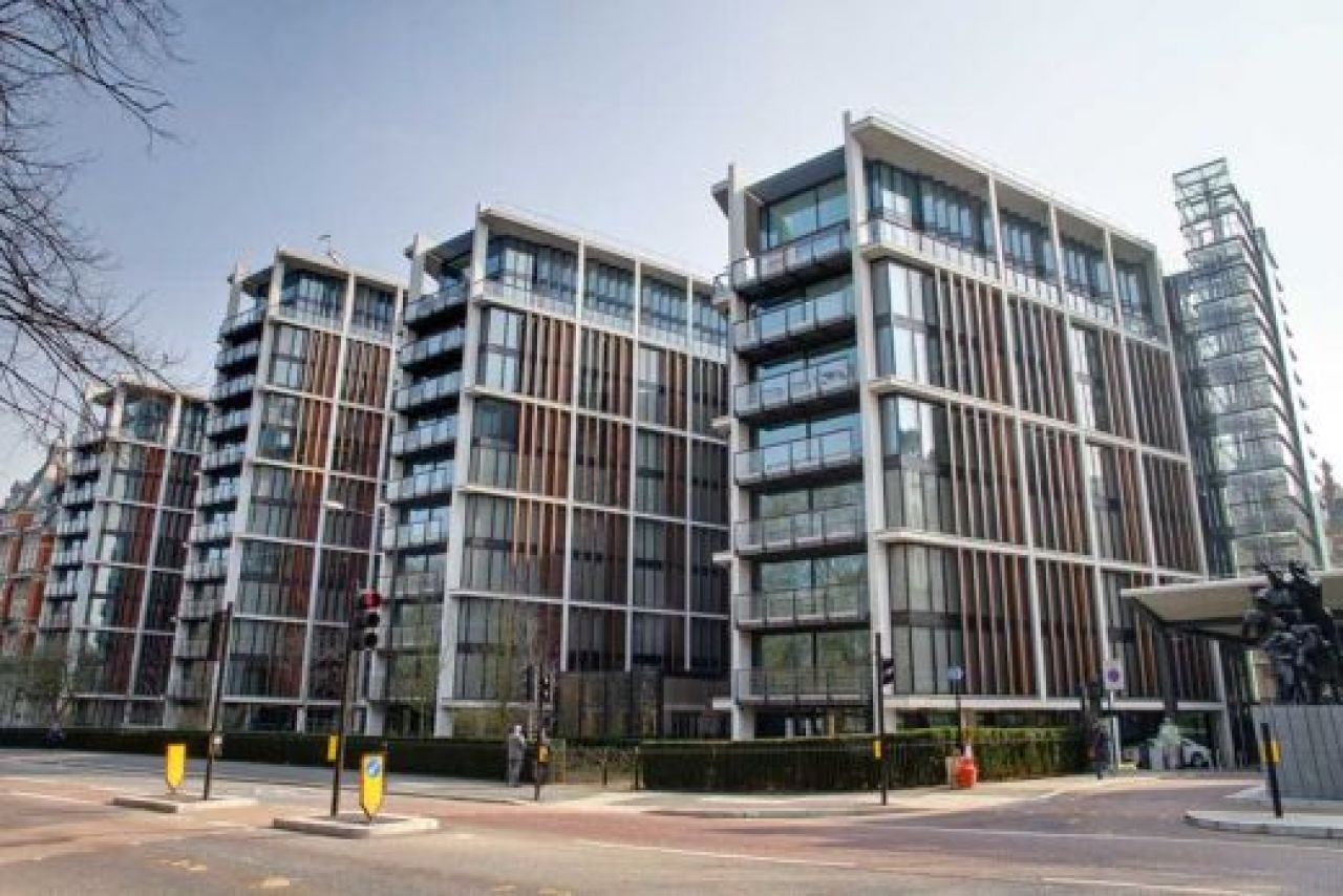 FOTO! Patronul lui Lucescu l-a facut PRAF pe Abramovic! In loc sa-si faca echipa de 5 stele si-a luat apartament de 200 de milioane de euro in Londra!_10