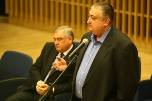 Suntem prea saraci ca sa vindem ieftin! Cum au ajuns Simleul Silvaniei si Muresul Deva sa creasca pretul pachetelor la 100 de milioane de euro: