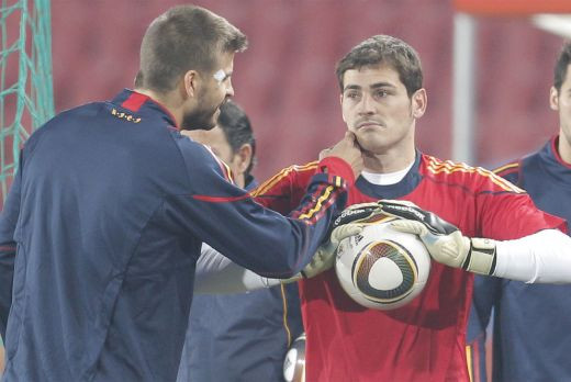 Spaniolasii ataca! Ce i-a spus spaniolul Casillas catalanului Pique: