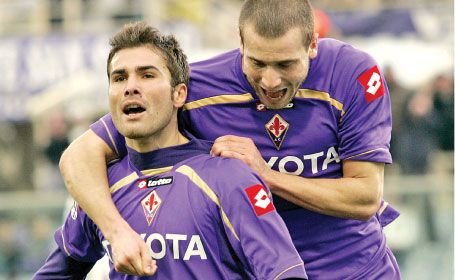 Fiorentina a primit o oferta de 2 milioane de euro pentru Mutu! Alte doua echipe se lupta sa-l transfere: